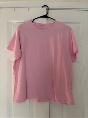 Nuuds pink everyday tee